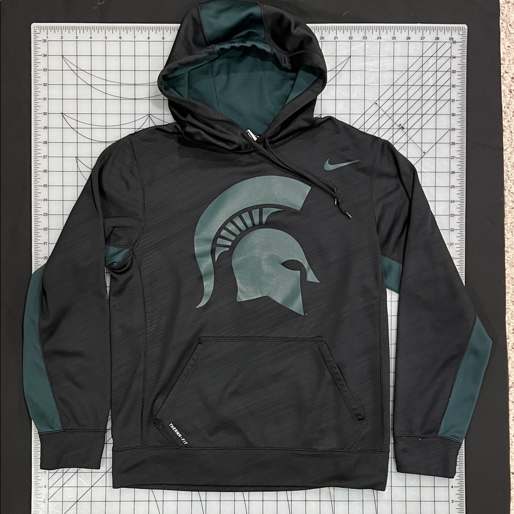 Nike MSU Michigan State Spartans Black and Green Hoodie - Vintage 2000s